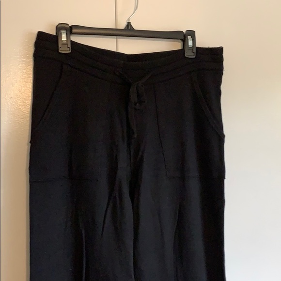 GAP Pants - Gently loved black sweater pants